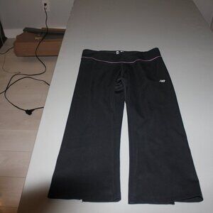 Black New Balance Athletic Capris Size Medium